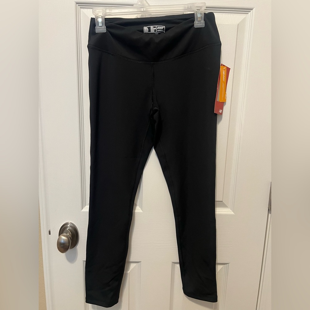 NWT New Balance leggings Sz Large